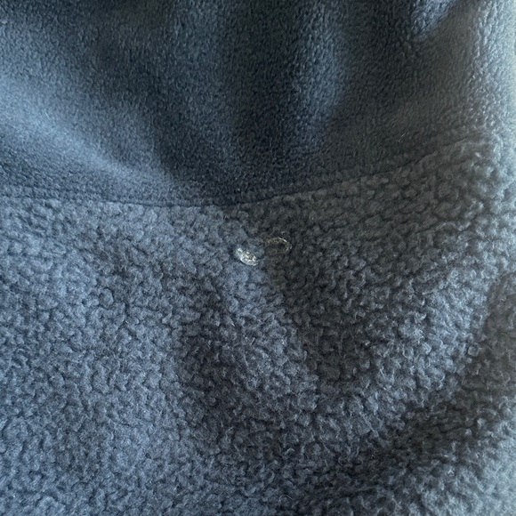 The North Face Navy and Black Fleece Hoodie - Picture 5 of 5